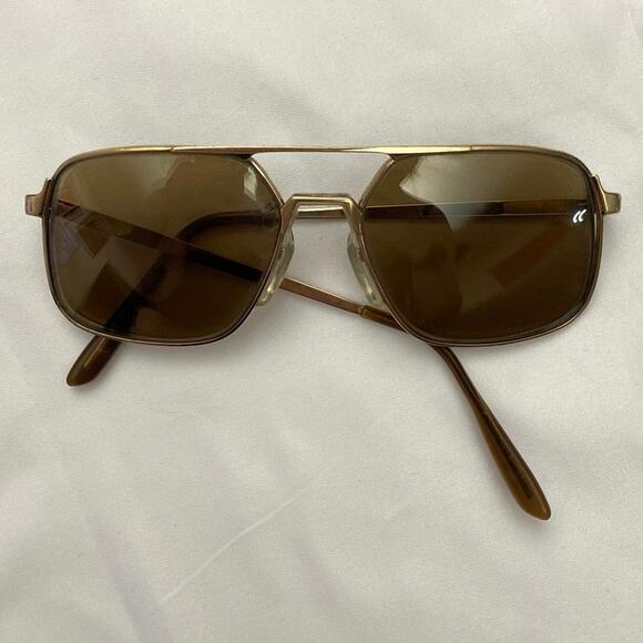 Air Optics AO Aviator Sunglasses Z47 140 Gold Metal Frame RARE Shape FAIR READ - Picture 1 of 12